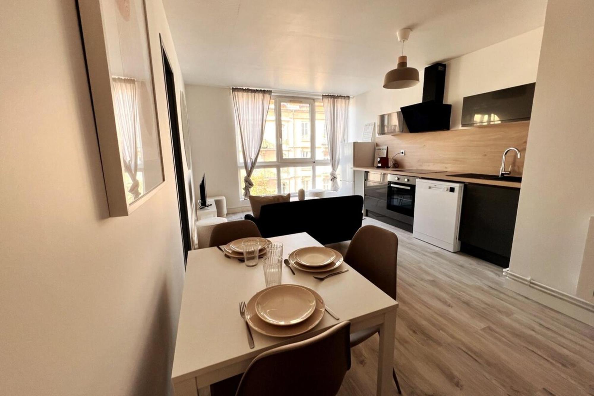 Nancy Centre Gare Appartement Renove 3 Chambres Exterior photo